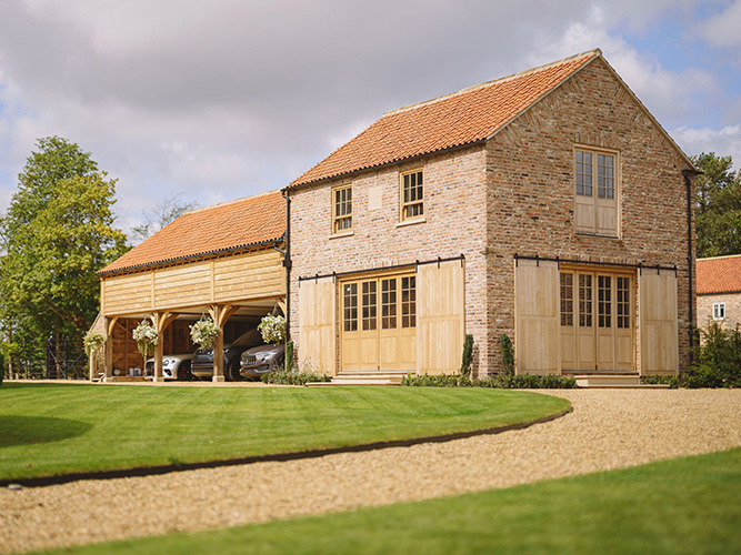 bespoke oak framed garages and outbuildings from yourkshire